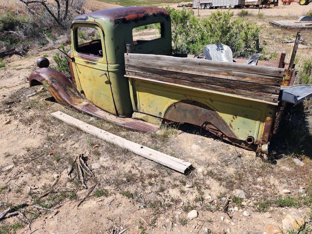 35 Ford pick up