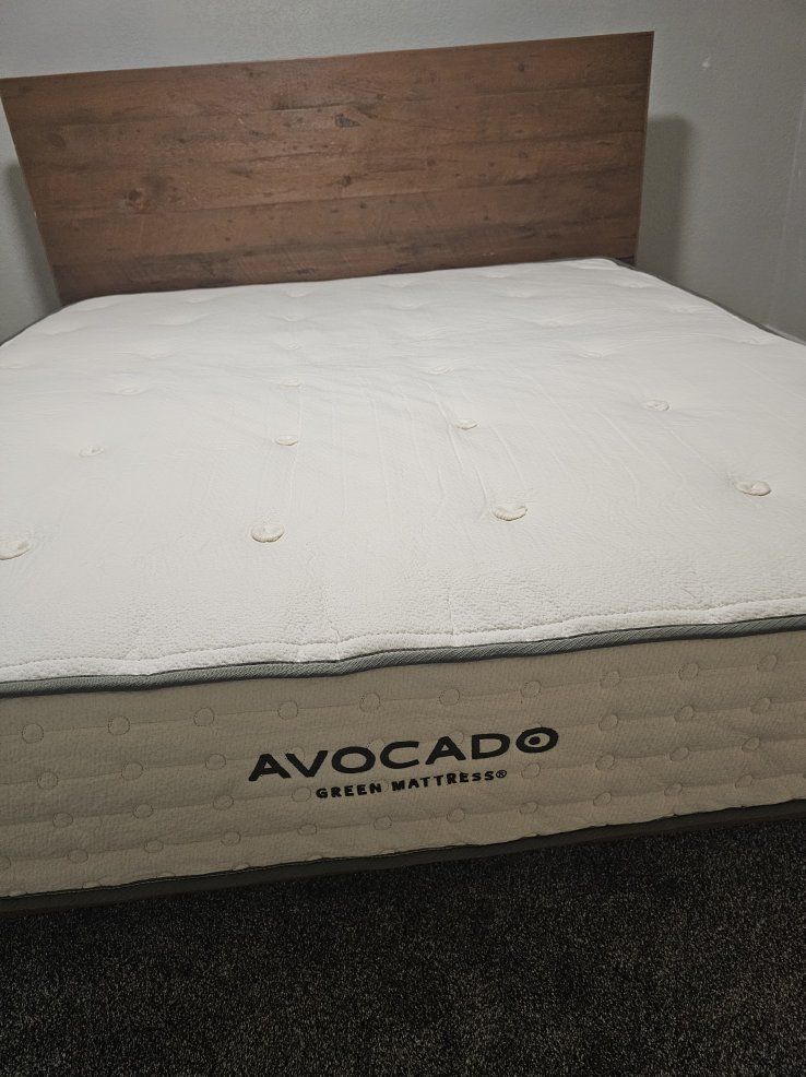 avocado california king mattress.