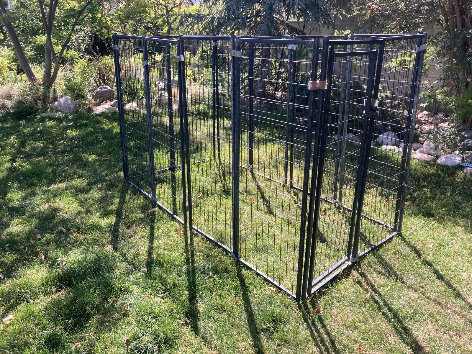 Dog run 4w x 8l