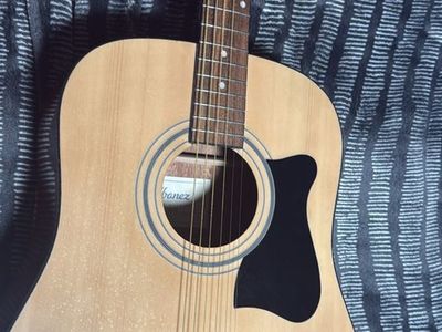 Adult Acoustic Guitar