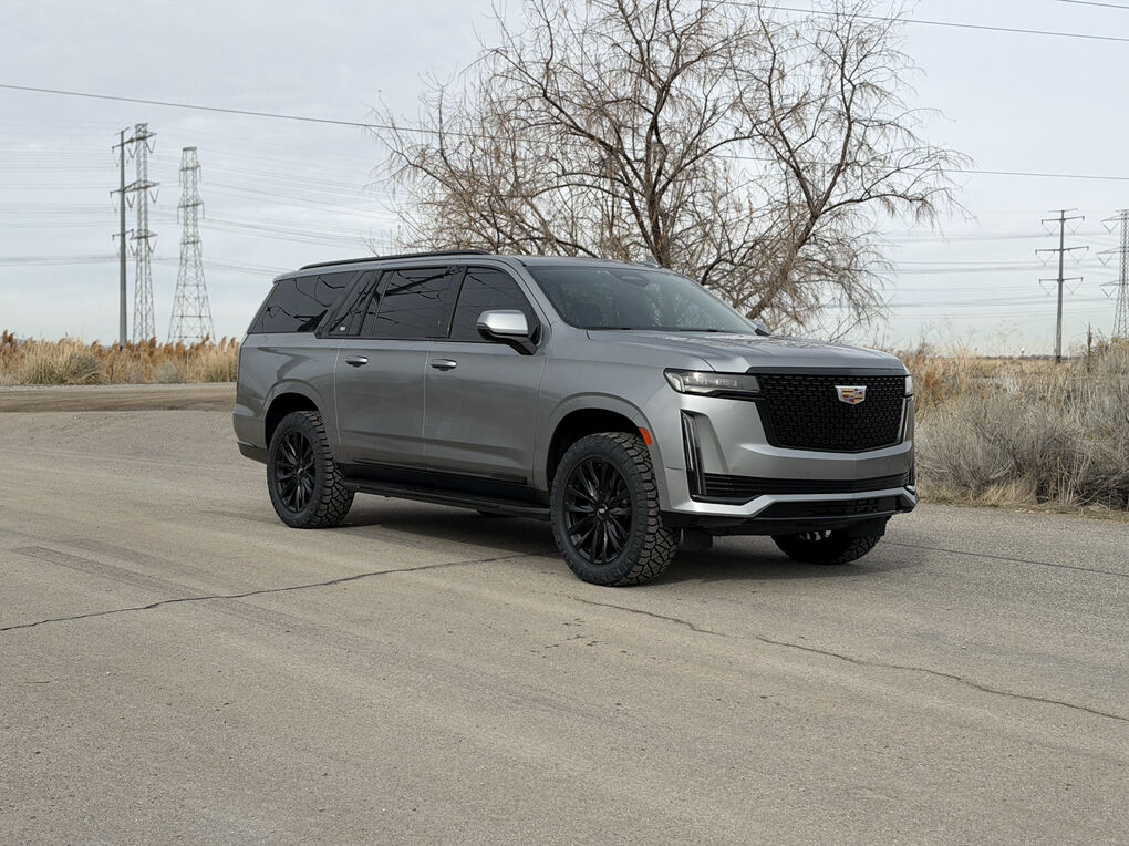 2023 Cadillac Escalade ESV Sport