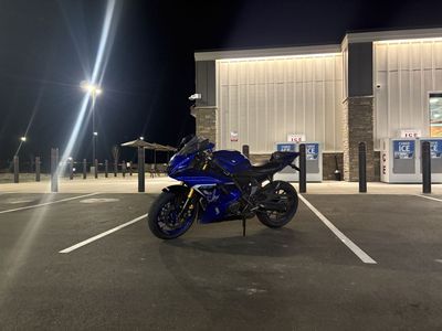2025 Yamaha R7