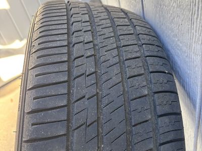 215/45R17