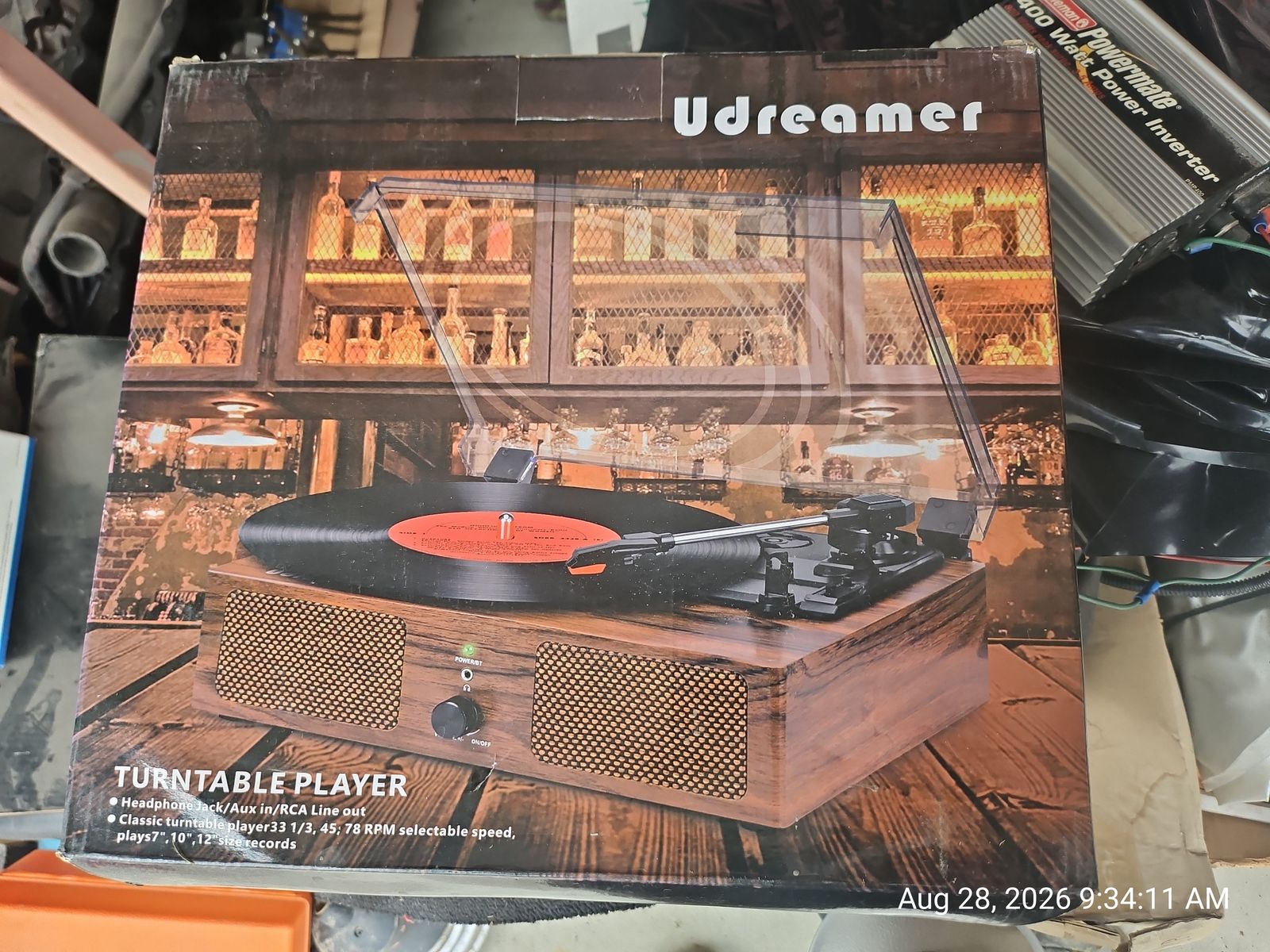 New in Box Vintage Style Udreamer 3-Speed Wireless Vinyl Record Player with built-in speakers