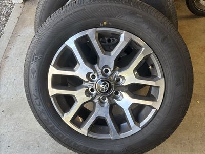 Toyota Tundra tires and Rims -New