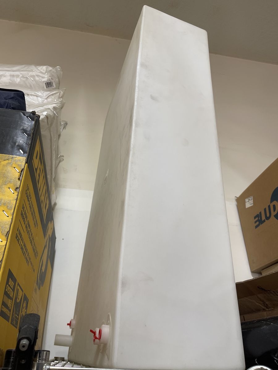 40 gallon Freshwater Tank