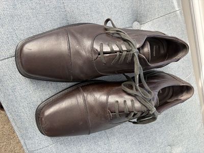 Johnston & Murphy Brown Shoes