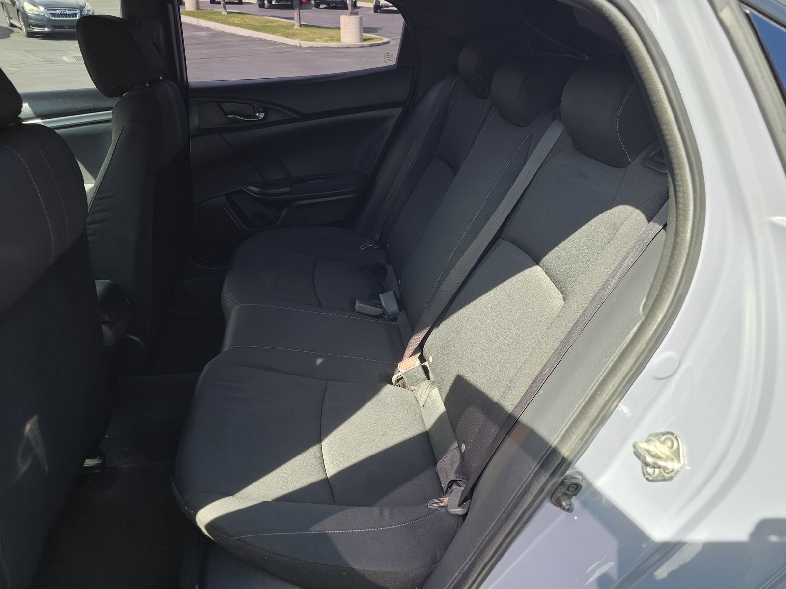 Main image 17
