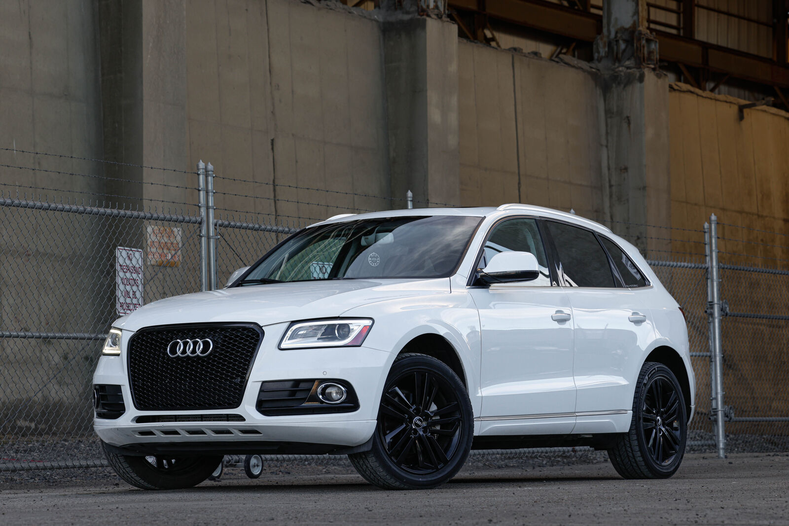 2015 AUDI Q5 2.0T quattro Premium Plus