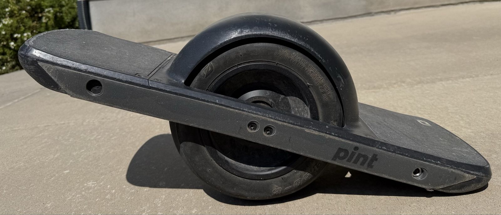 Onewheel Pint Electric Skateboard - Gen 1