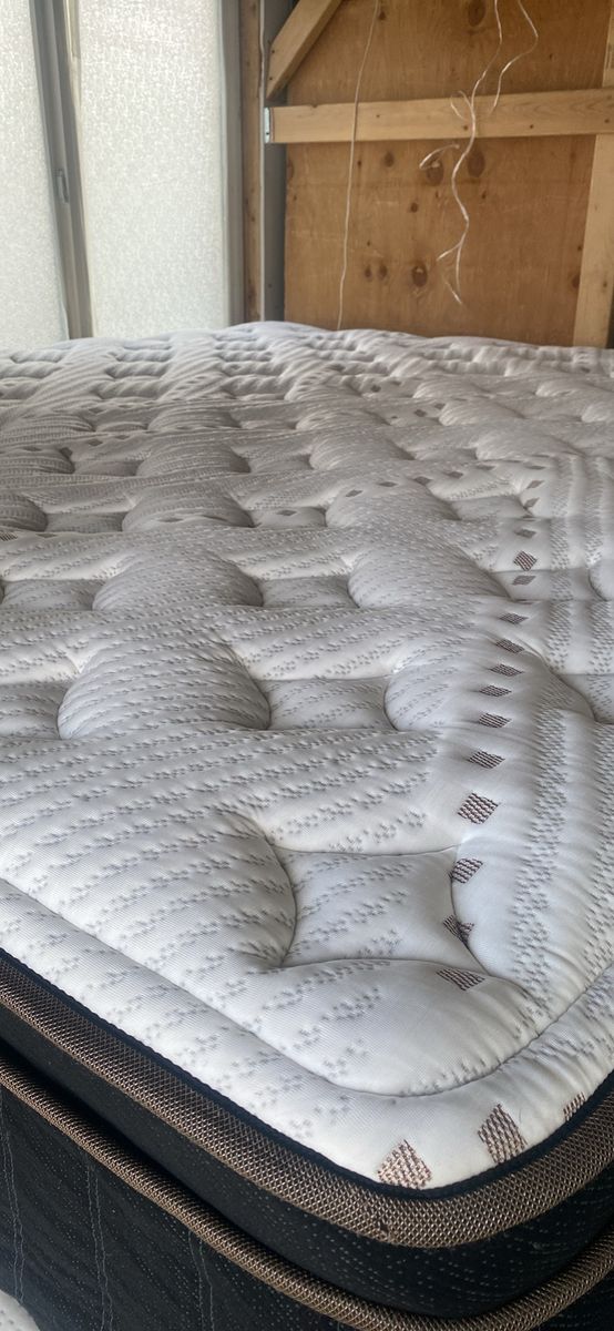 King size mattress