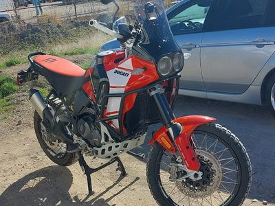 Ducati Desert X Discovery 2025