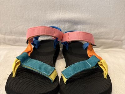 Teva women’s size 8 green/yellow/orange/pink/blue beach sandals