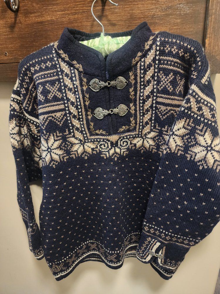 Dale of Norway Women's Classic Sweater