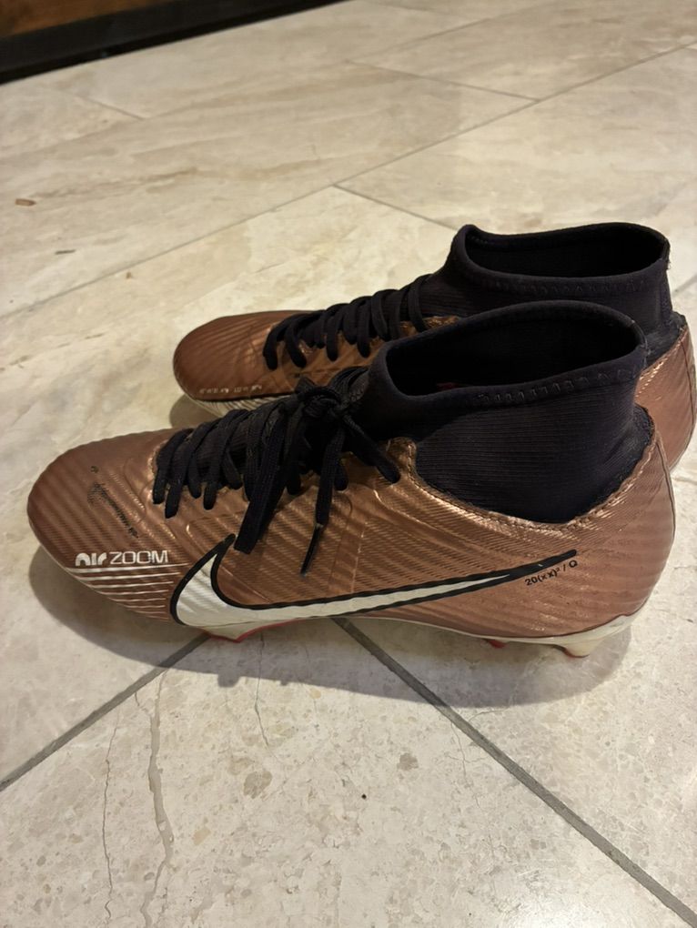 Nike Jr Zoom Meecurial superfly soccer cleats