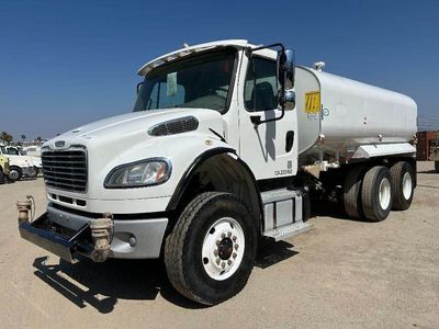 Water Truck 4,000 Gallon 2019 Freightliner M2 106 300 HP Cummins Diesel 8LL