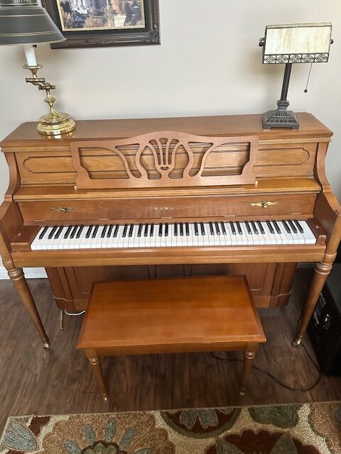 Beautiful Sounding Kawai Console Piano