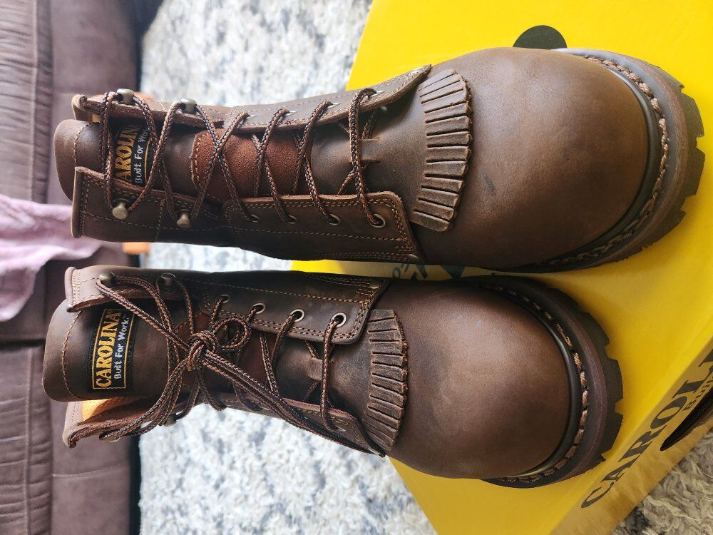 Work boots for sale (New) size 8.5