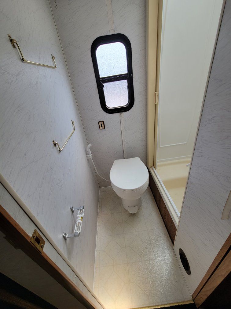 Main image 18