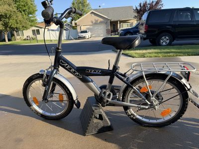 NEXT Wizzy Kids' Bike, Black/Silver, Rear Rack, Fenders, 14-inch wheels