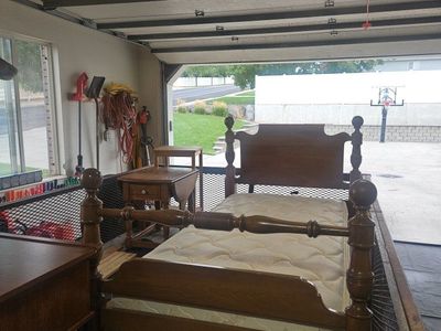 Wooden Spindle Post Twin Bed Frame with Mattress