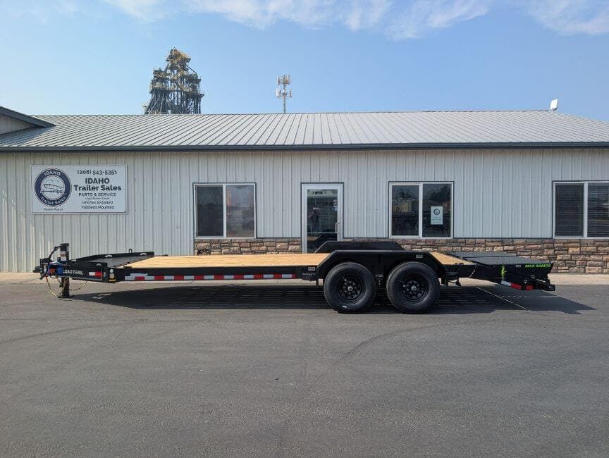 2027 Load Trail CB 83'x22' Tandem Axle Equipment Trailer 16K Max Ramp