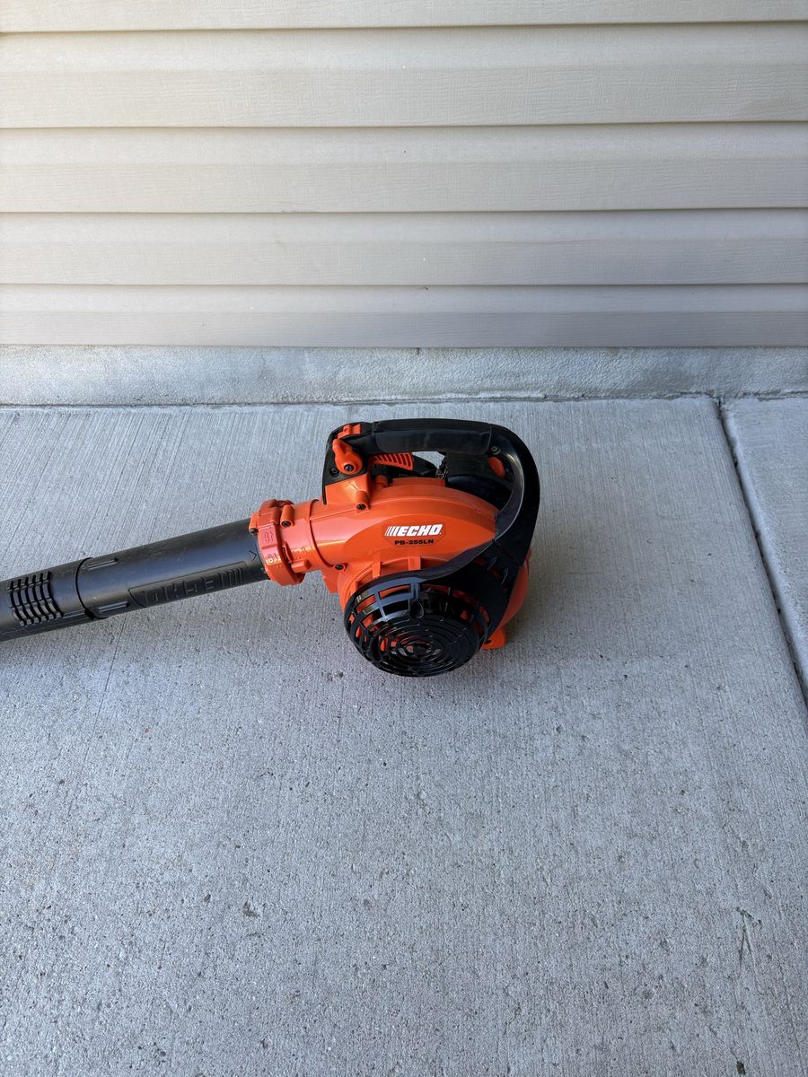 Echo PB-255LN Blower