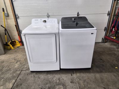 SAMSUNG WASHER AND ELECTRIC DRYER FREE DELIVERY !