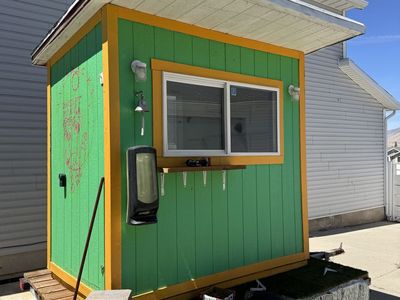 Small business building
