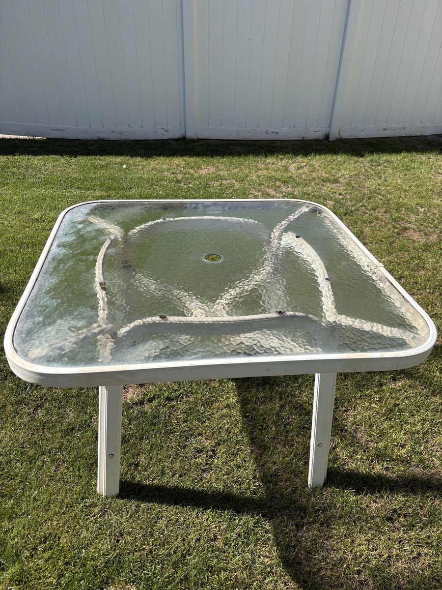 Patio Table 42x42
