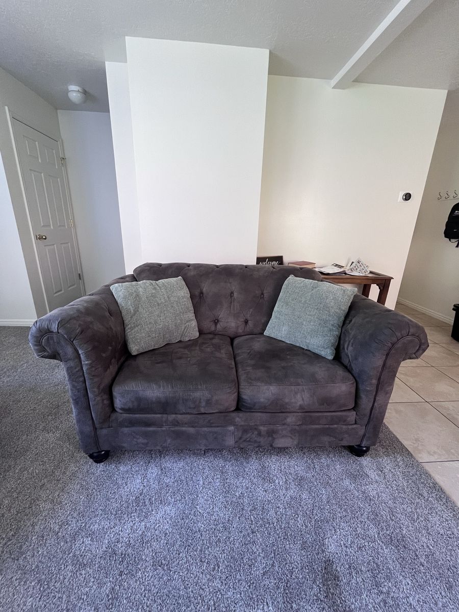 Tufted Dark Gray Loveseat - Compact 2-Seater Sofa