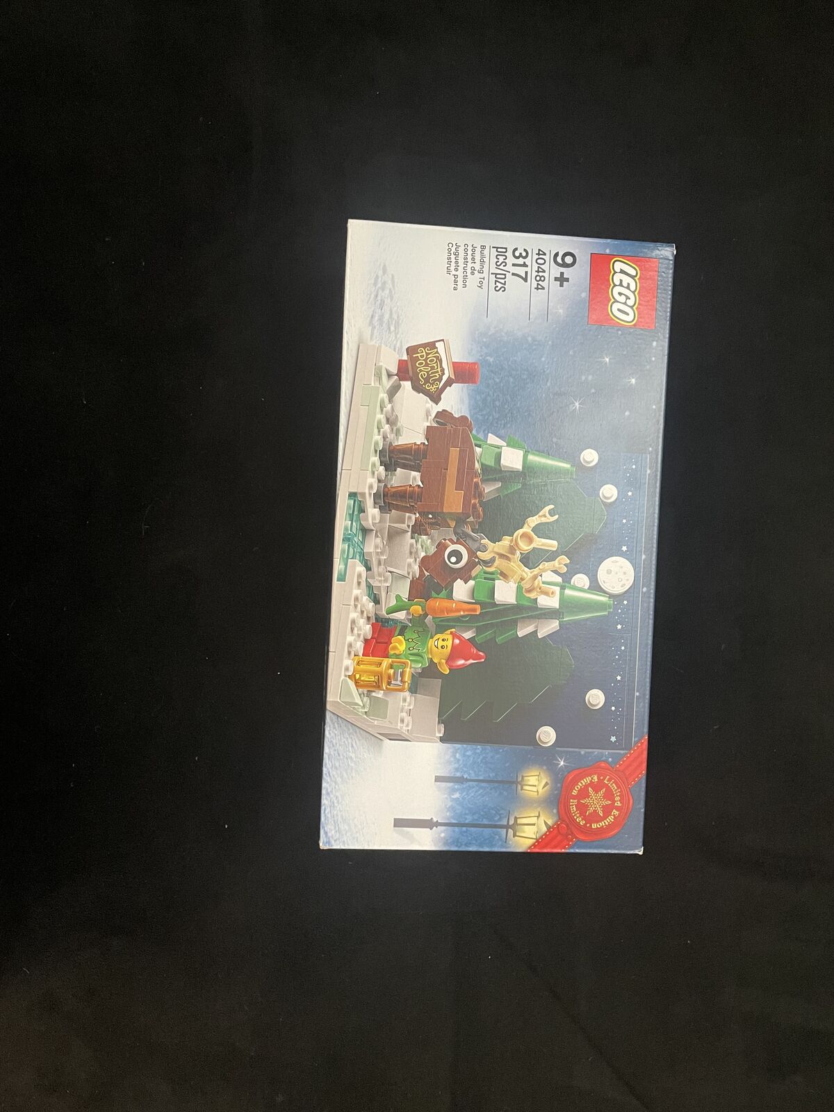 LEGO Santa’s Front Yard 40484 – New Sealed