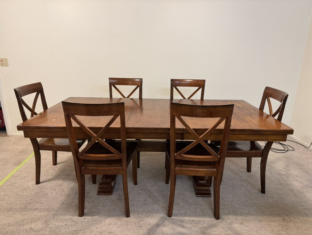Dining Table + 6 Chairs