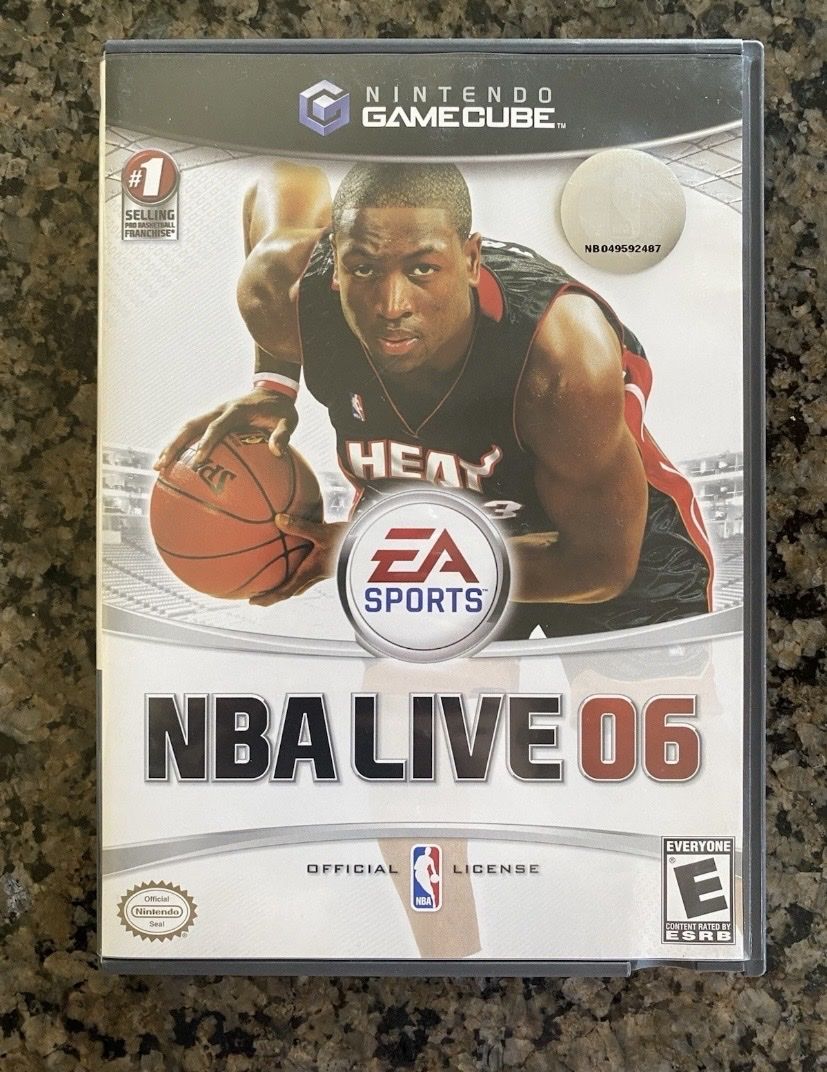EA SPORTS NBA Live 06 Complete w/ Case & Manual, Multiplayer - GameCube (2005)
