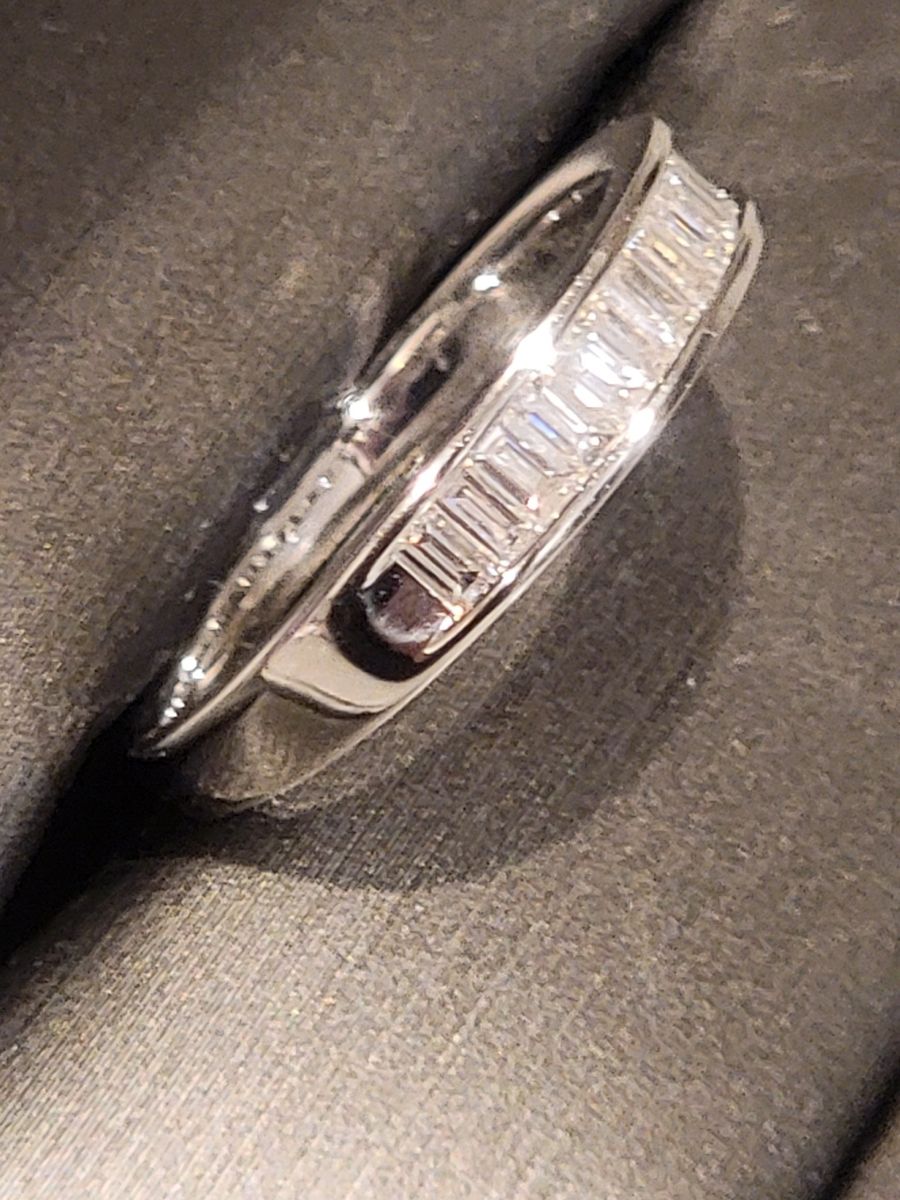 14K White Gold Baguette Diamond Wedding Band - Size 7.5 (Shane Co. Appraisal Included)