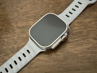 Apple Watch Ultra Gen 1 w/ Nomad Band