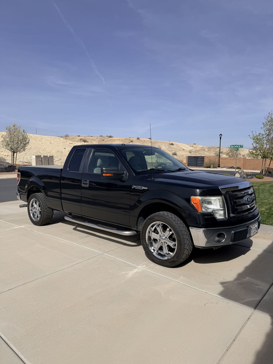 2010 FORD F150 XLT