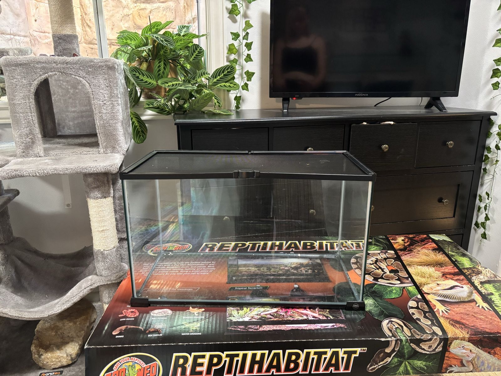 Zoo Med ReptiHabitat 10 Gallon Glass Aquarium