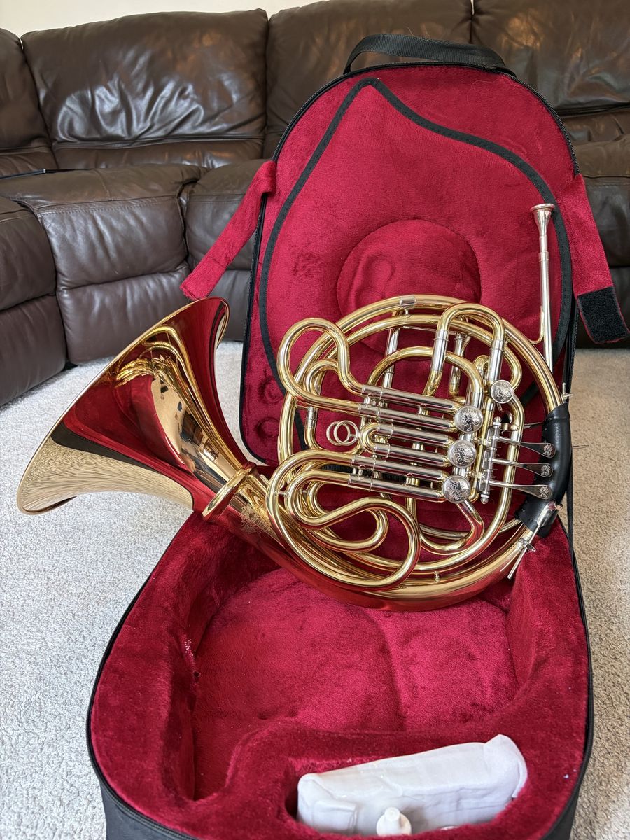 Double French Horn B flat/F w/removable Bell