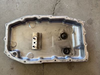 8L90 Transmission Pan and Thermostat