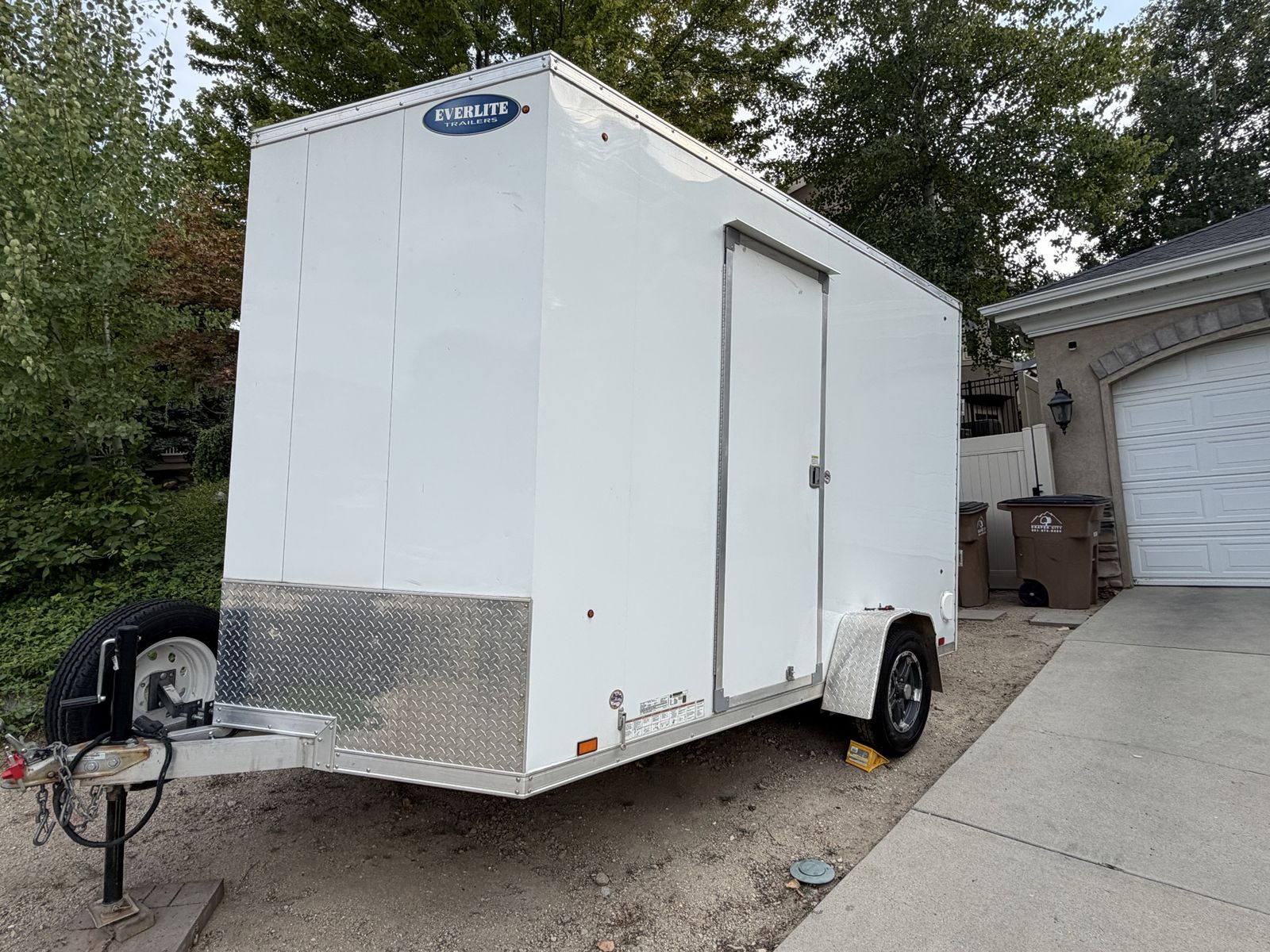 2019 Everlight cargo trailer 6x12 (83”door)