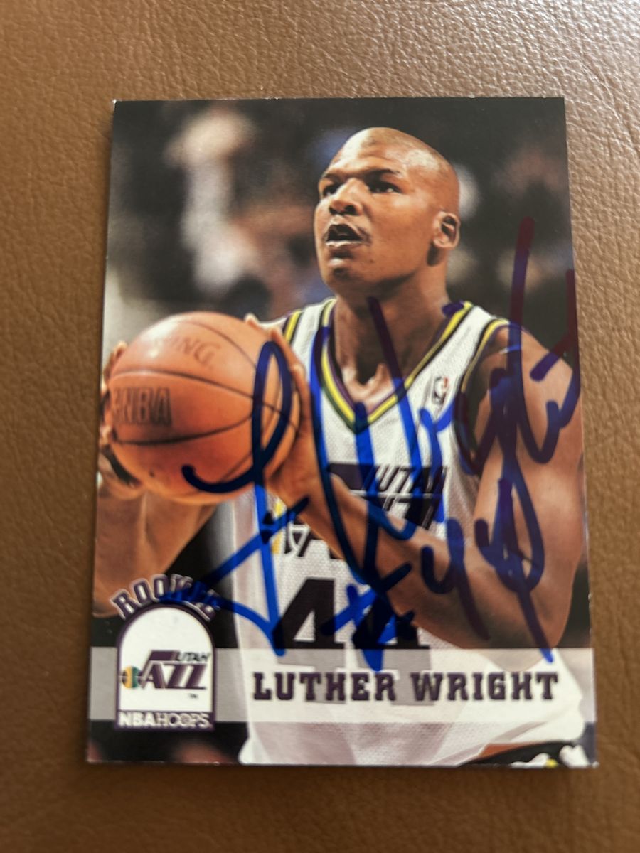 1994-95 Luther Wright NBA Hoops Rookie Autographed Utah Jazz Basketball Card Hand Signed
