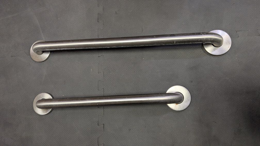 18" and 24" Stainless Steel Shower Bars