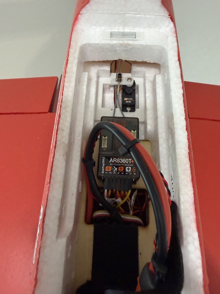 Main image 3