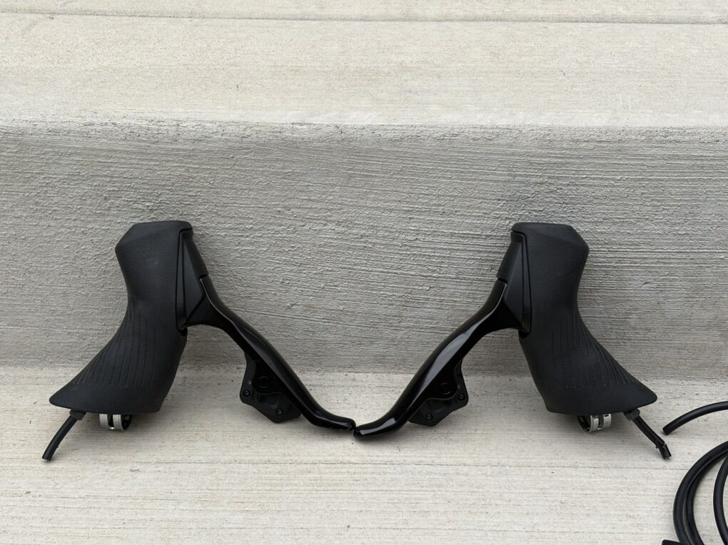 SRAM Rival AXS Shifters/Brakes