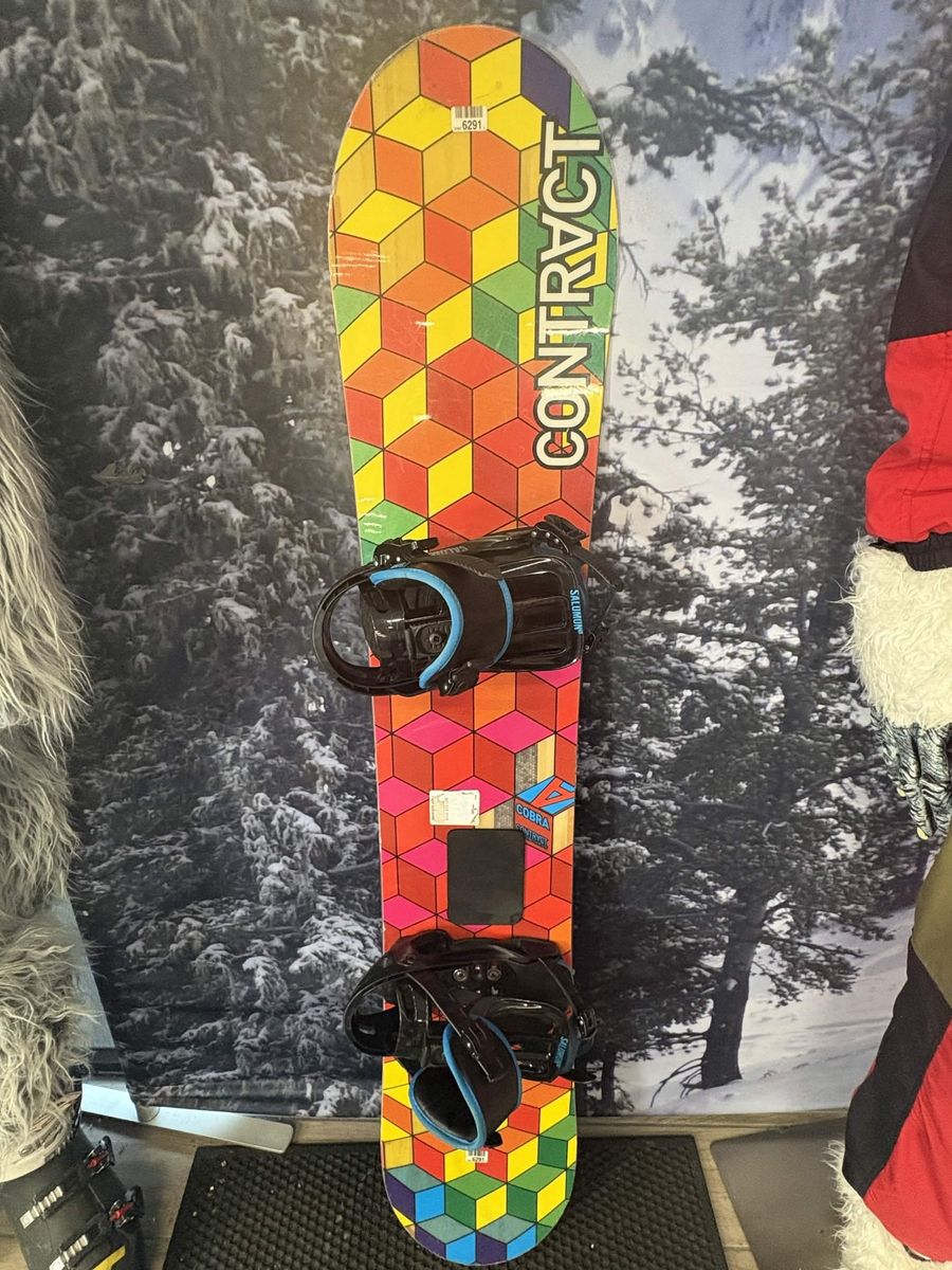 Contract Cobra 141cm Snowboard - Used