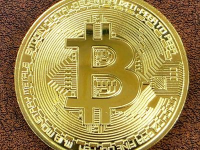 Collectible Gold Colored Bitcoin Physical Crypto Token with Protective Case
