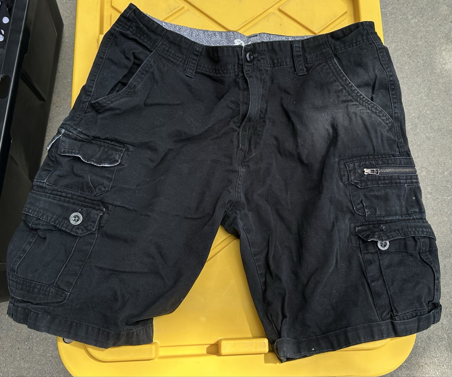 100% Cotton-Size 34 Cargo Shorts