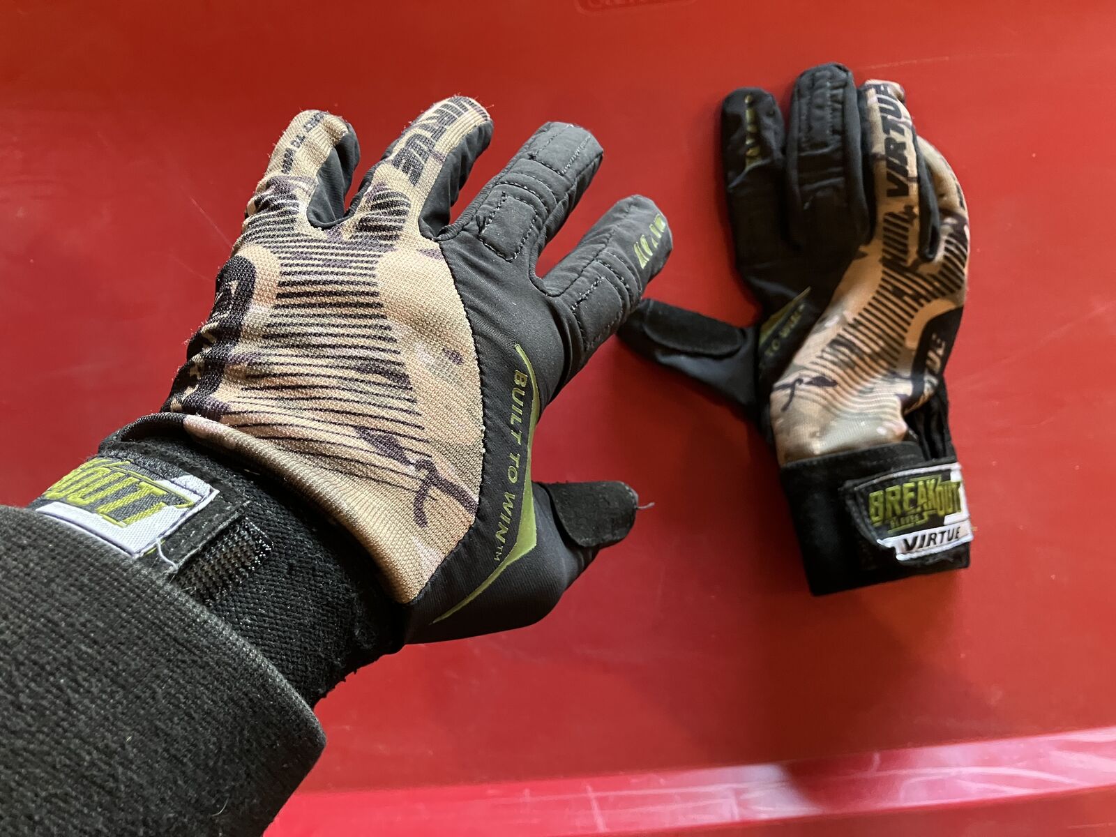 Paintball gloves