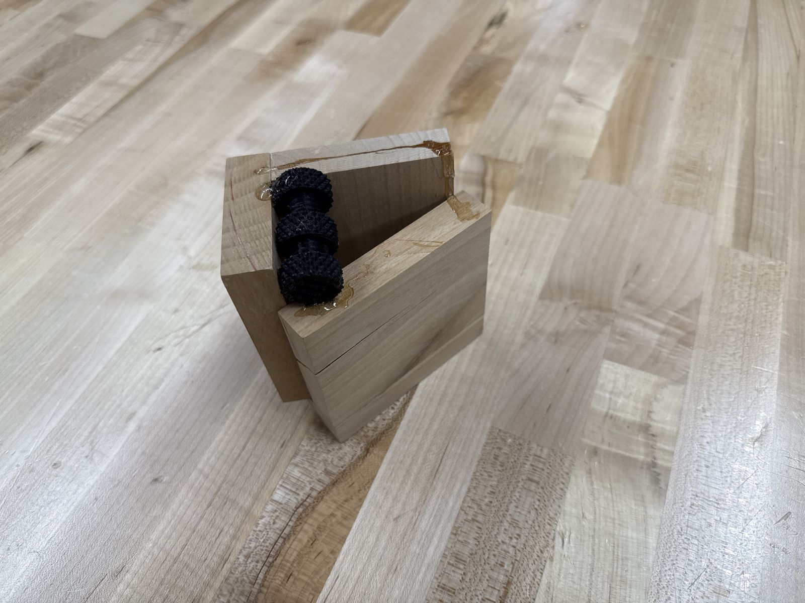 Viscosity Between Angles